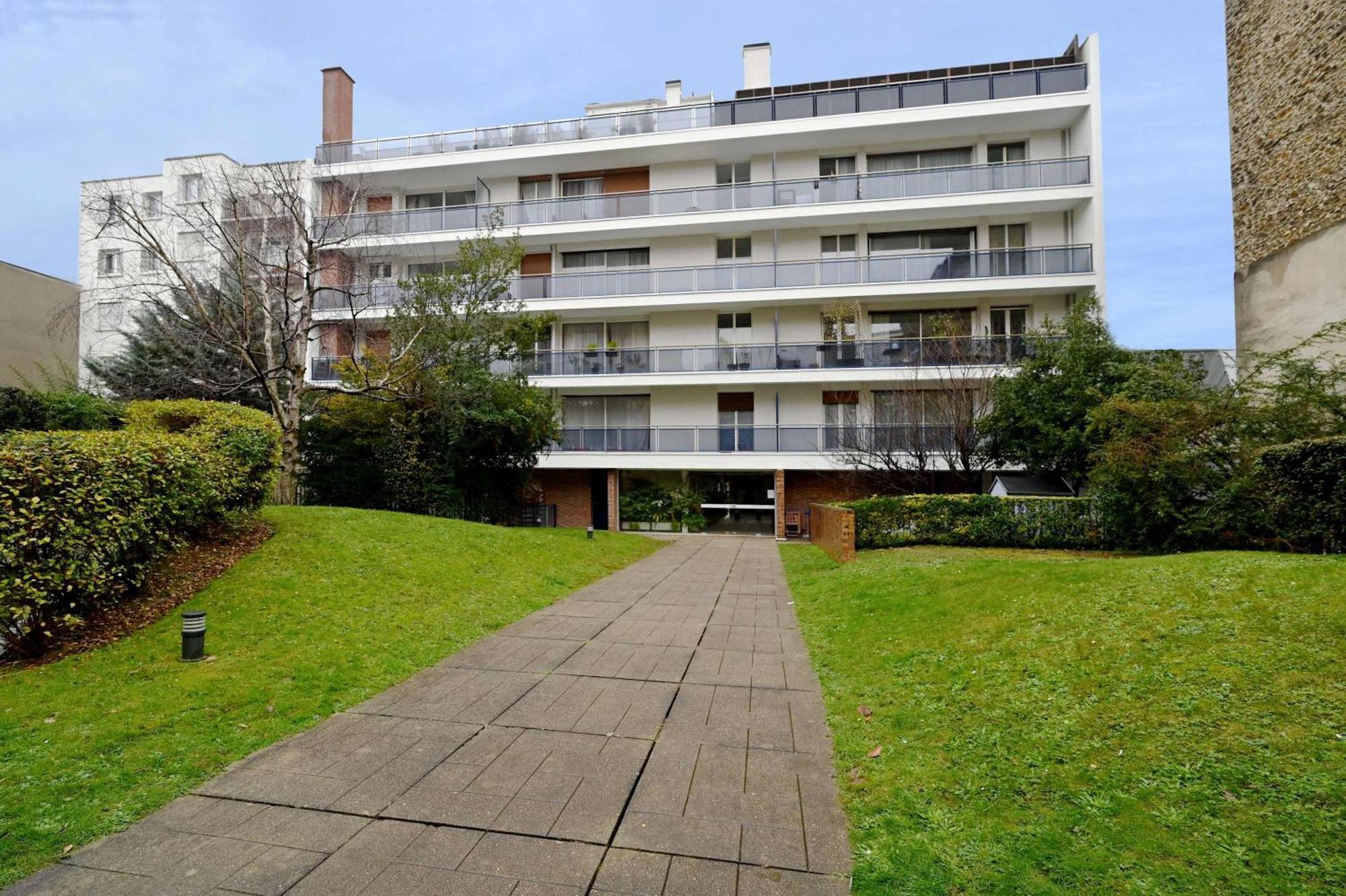 Familial Confortable Issy-les-Moulineaux